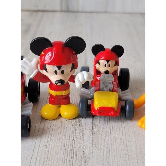 Disney Mickey Mouse Pluto mechanic car race set toy figure - Picture 5 of 11